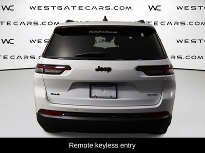 Used 2025 Jeep Grand Cherokee L Altitude