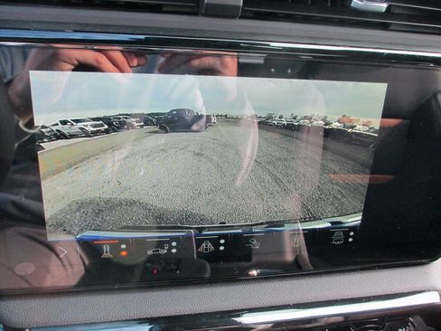 New 2026 GMC Sierra 1500 AT4 w/ AT4 Premium Package image 19