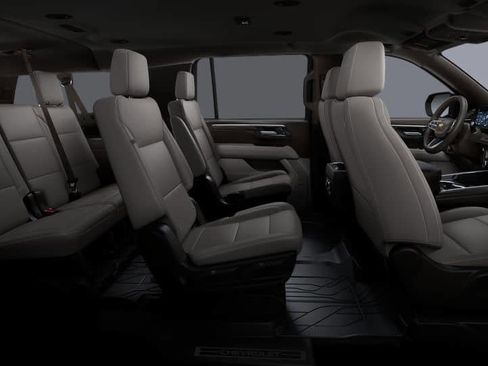 New 2026 Chevrolet Suburban LT w/ Comfort Package RWD image 33