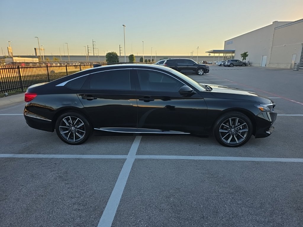 Certified 2022 Honda Accord EX-L image 9
