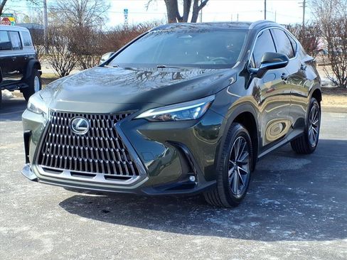 Used 2022 Lexus NX 250 FWD image 3