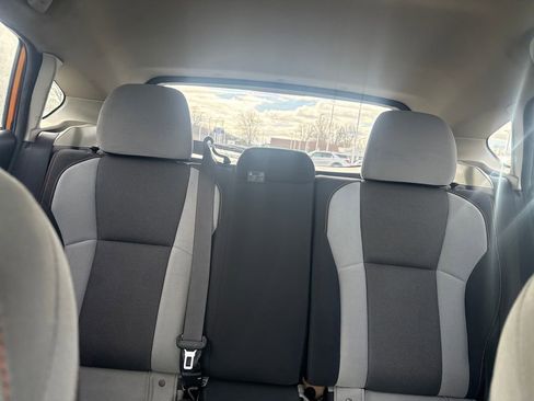 Used 2019 Subaru Crosstrek 2.0i Premium AWD/4WD image 40