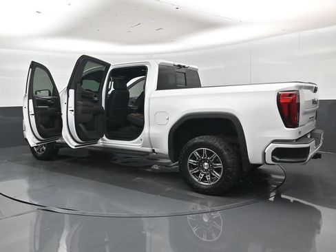 Used 2024 GMC Sierra 1500 AT4 w/ Technology Package AWD/4WD image 54