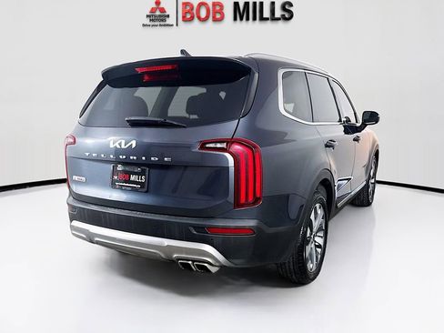Used 2022 Kia Telluride EX w/ EX Premium Package FWD image 7