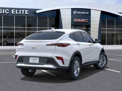 New 2026 Buick Envista Preferred FWD image 4