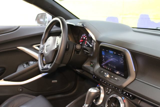 Used 2024 Chevrolet Camaro LT w/ RS Package RWD image 10