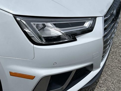 Used 2019 Audi A4 2.0T Premium Plus w/ Premium Plus Package AWD/4WD image 10
