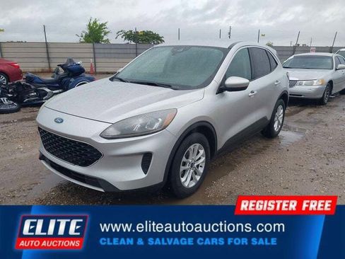 Used 2020 Ford Escape SE FWD image 4