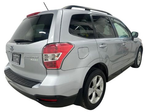 Used 2015 Subaru Forester 2.5i Premium image 5
