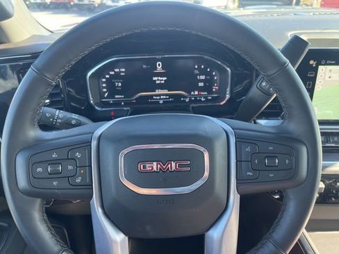 New 2025 GMC Sierra 2500 SLT w/ SLT Convenience Package image 24