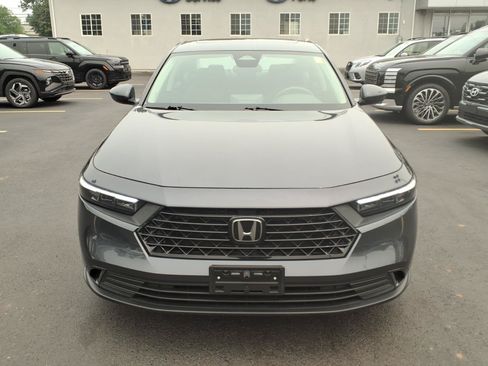 Used 2024 Honda Accord EX image 2