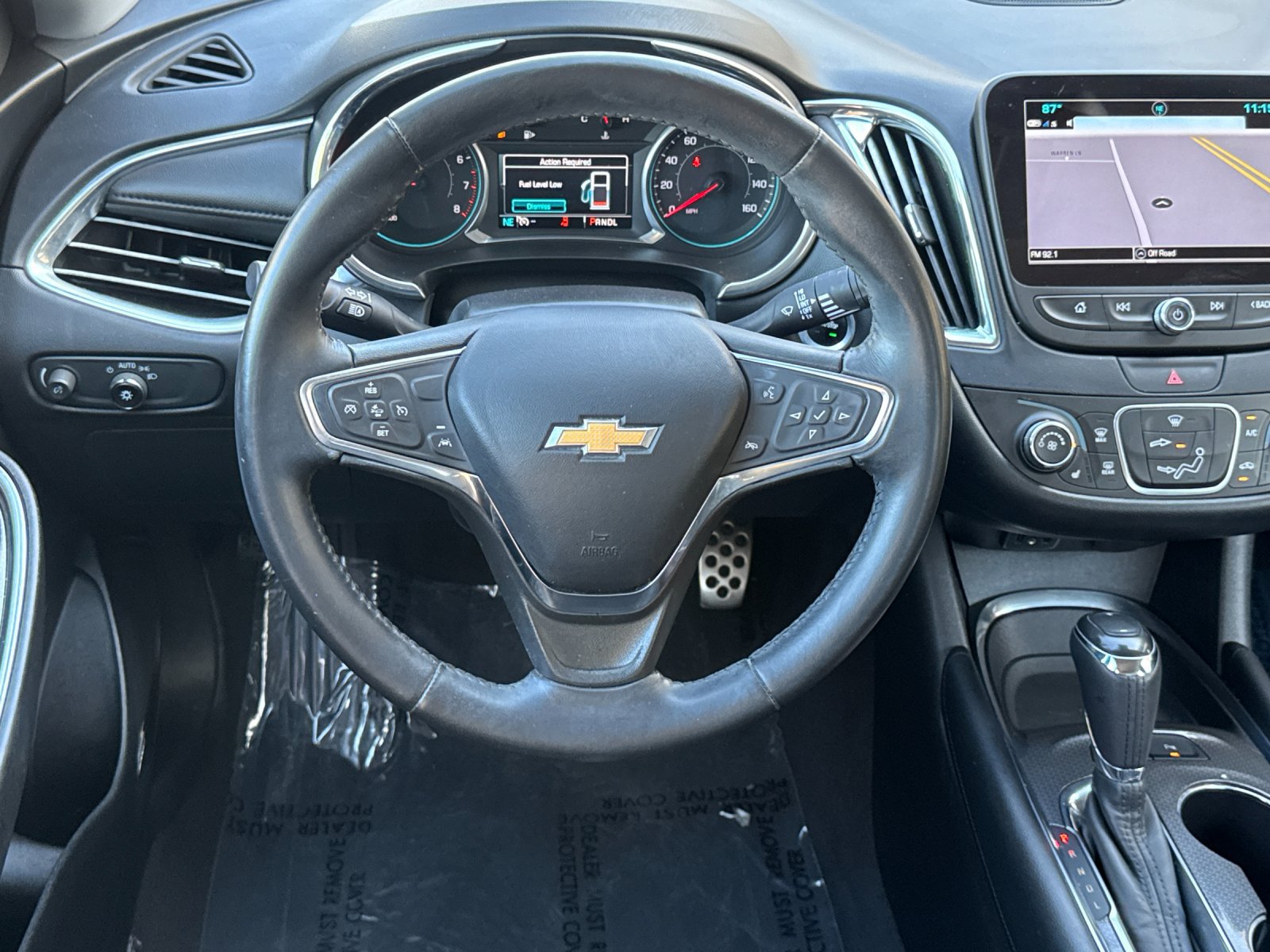 Used 2017 Chevrolet Malibu LT w/ Leather Package FWD image 14