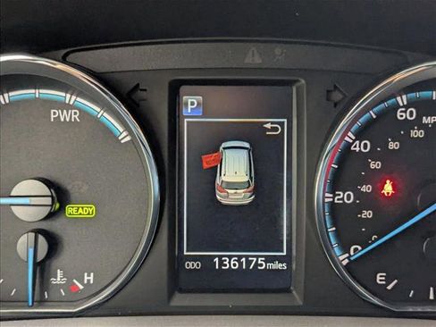 Used 2016 Toyota RAV4 XLE AWD/4WD image 10