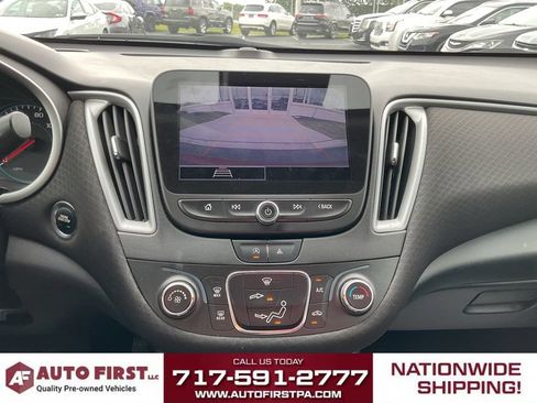 Used 2021 Chevrolet Malibu RS FWD image 24