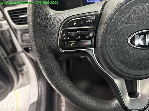 Used 2017 Kia Optima LX image 21