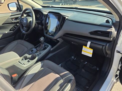 Certified 2025 Subaru Crosstrek 2.5i Limited w/ Crosstrek Mirror Package AWD/4WD image 8