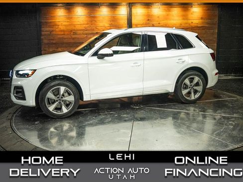 Used 2023 Audi Q5 2.0T Premium w/ Convenience Package AWD/4WD image 1