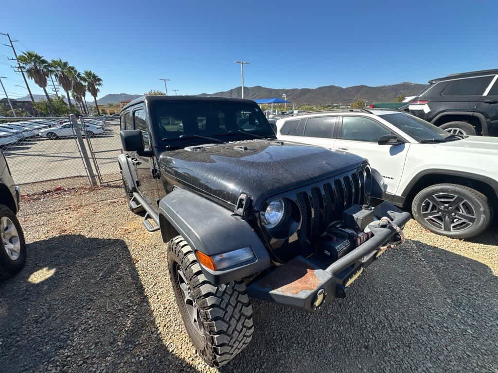 Used 2018 Jeep Wrangler Unlimited Sport S AWD/4WD image 2