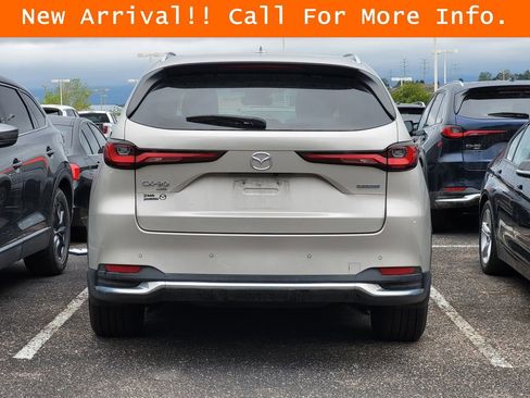 Used 2024 MAZDA CX-90 Plug-In Hybrid w/ Premium Pkg AWD/4WD image 5