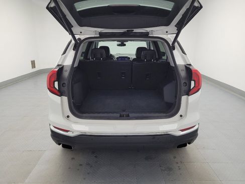 Used 2019 GMC Terrain SLT w/ Preferred Package image 29