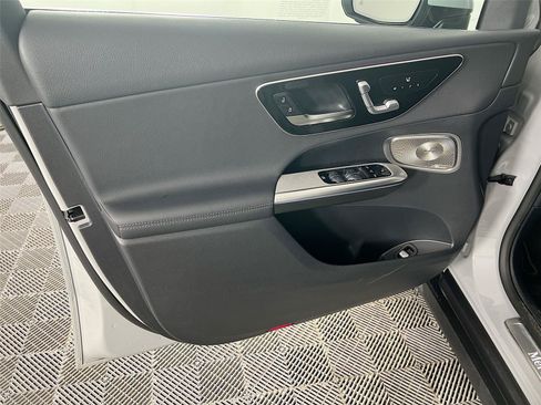 Certified 2026 Mercedes-Benz GLC 300 4MATIC image 17