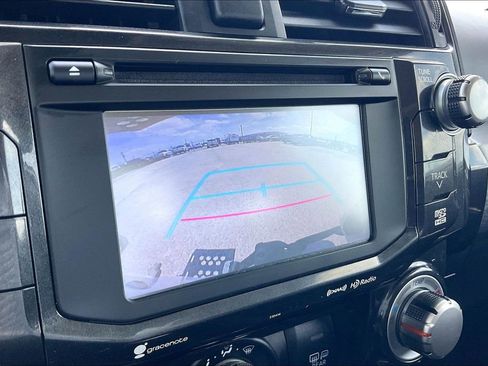 Used 2019 Toyota 4Runner TRD Off-Road Premium AWD/4WD image 13