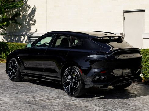 Used 2025 Aston Martin DBX 707 image 43