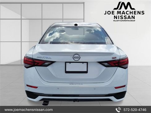 New 2025 Nissan Sentra SR image 5