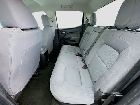 Used 2018 Chevrolet Colorado LT image 15