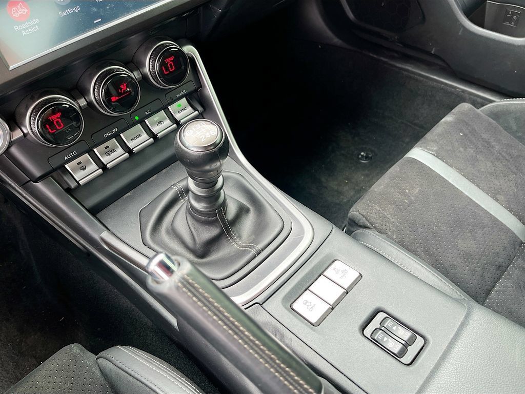 Used 2023 Toyota GR86 Premium RWD image 16