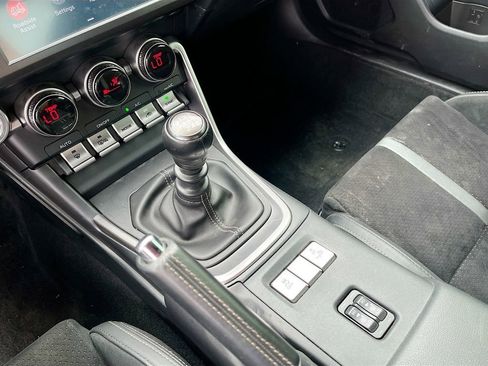 Used 2023 Toyota GR86 Premium RWD image 16