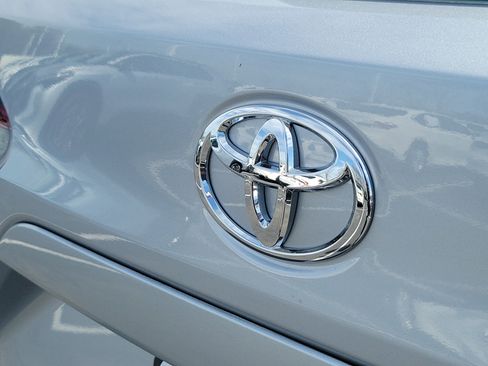 New 2026 Toyota Corolla Cross L image 7