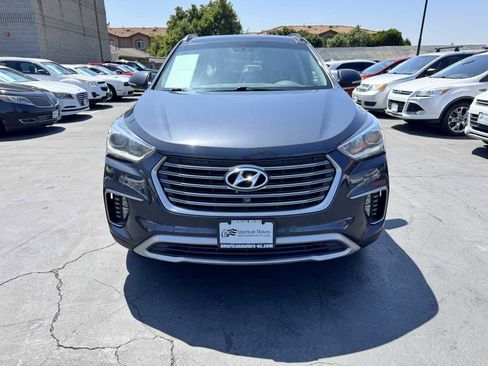 Used 2017 Hyundai Santa Fe Limited w/ Cargo Package FWD image 10