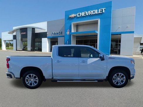 New 2026 Chevrolet Silverado 1500 LTZ AWD/4WD image 3