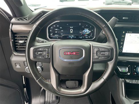 Used 2025 GMC Sierra 2500 AT4 w/ AT4 Premium Plus Package image 34