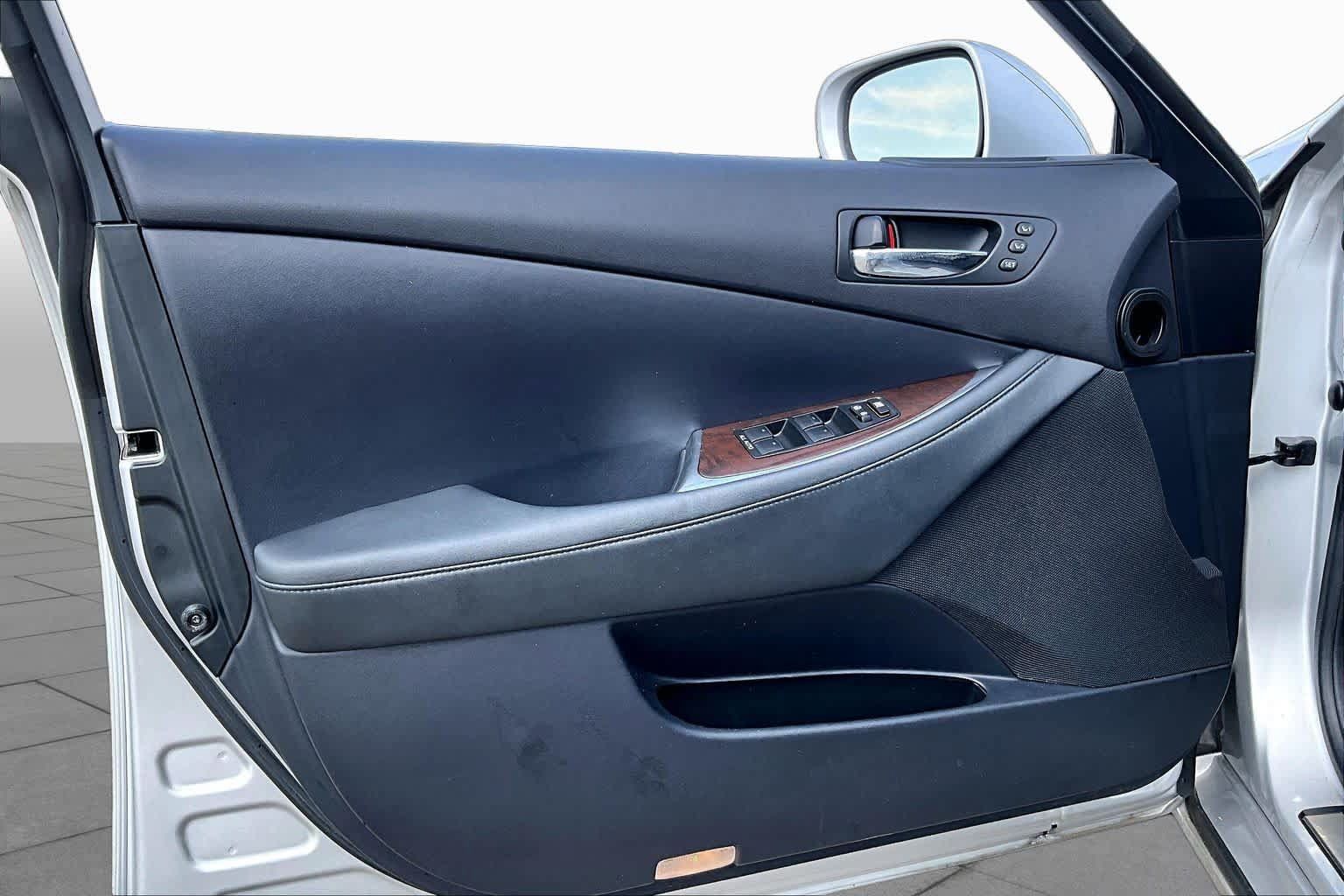 Used 2012 Lexus ES 350 FWD image 19