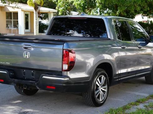 Used 2017 Honda Ridgeline RTS image 4