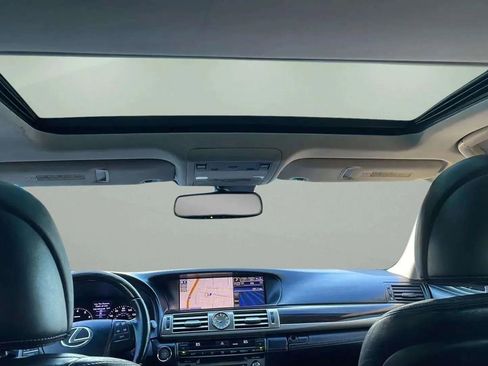 Used 2014 Lexus LS 460 AWD image 35