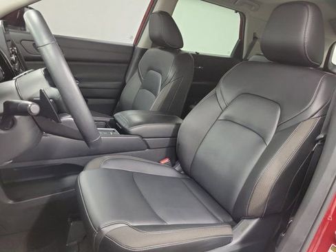 Used 2024 Nissan Pathfinder SL w/ SL Premium Package FWD image 22