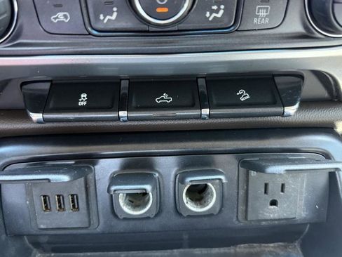 Used 2015 Chevrolet Silverado 1500 LT w/ All Star Edition image 27