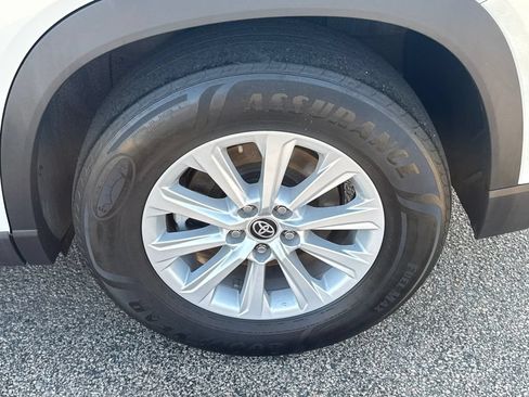 Used 2024 Toyota Grand Highlander AWD image 54