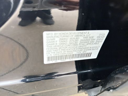 Certified 2023 Acura MDX w/Technology Package image 37
