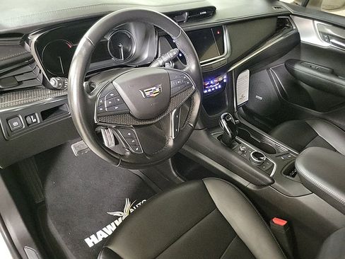 Certified 2020 Cadillac XT5 Sportv image 12