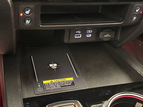 Certified 2024 Honda Passport Black Edition image 32