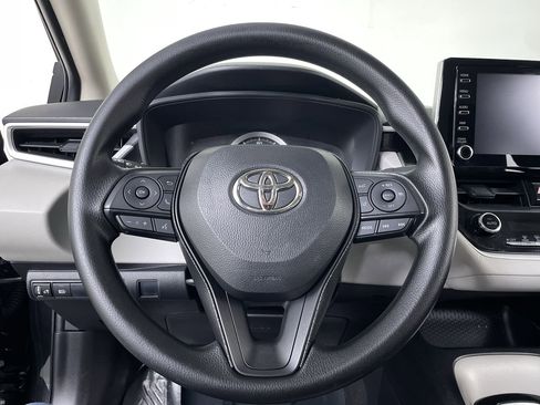 Used 2020 Toyota Corolla LE image 13