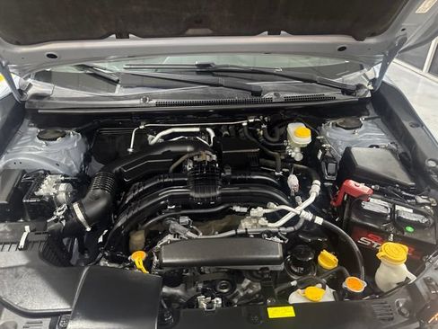 Used 2018 Subaru Crosstrek 2.0i Premium AWD/4WD image 39