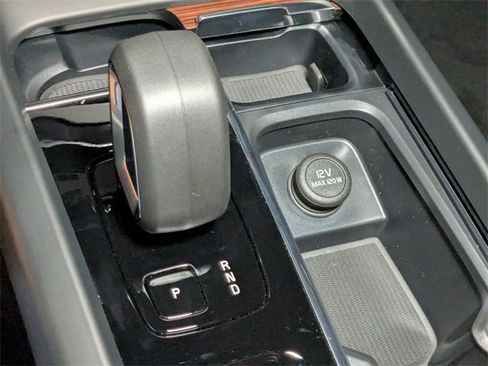 New 2026 Volvo V60 B5 Cross Country Plus w/ Climate Package image 23