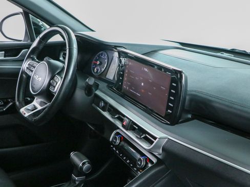 Used 2022 Kia K5 GT-Line FWD image 25