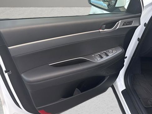 Used 2023 Hyundai Palisade SEL w/ Premium Package image 13