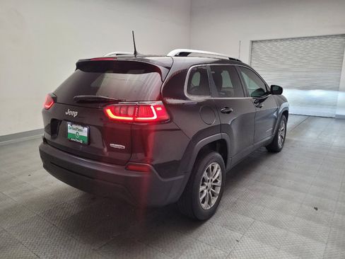 Used 2020 Jeep Cherokee Latitude Plus w/ Comfort/Convenience Group FWD image 9